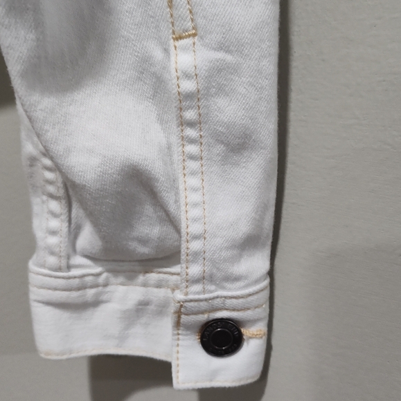 Lands' End Denim Jacket Women's Sz XS 2-4 White Button Down - super cute - Picture 5 of 5